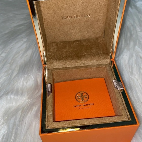 COPY - Tory Burch Watch main image 10